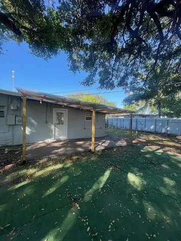 $2,700 | 109 Clifton Road, West Park, FL 33023