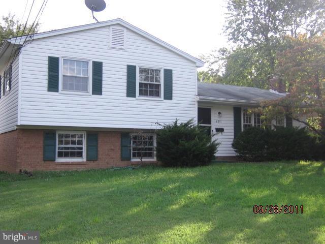 6351 Meriwether Lane Springfield, VA 22150 - Photo 1 of 15 Exterior (Front)
