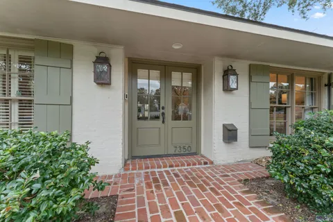 $895,000 | 7350 Woodstock Drive, Baton Rouge, LA 70809