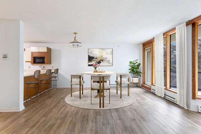 $595,000 | 215 East Grand Avenue, Unit 210, Old Orchard Beach, ME 04064