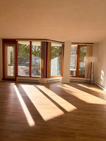 $595,000 | 215 East Grand Avenue, Unit 210, Old Orchard Beach, ME 04064