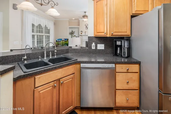 $575,000 | 109 Deep Creek Road, Chocowinity, NC 27817