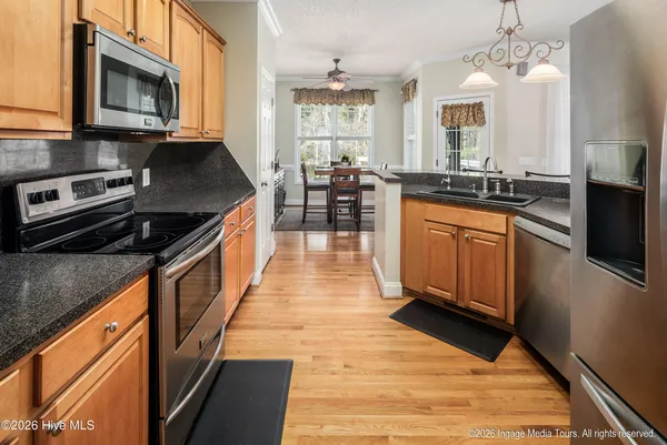 $575,000 | 109 Deep Creek Road, Chocowinity, NC 27817