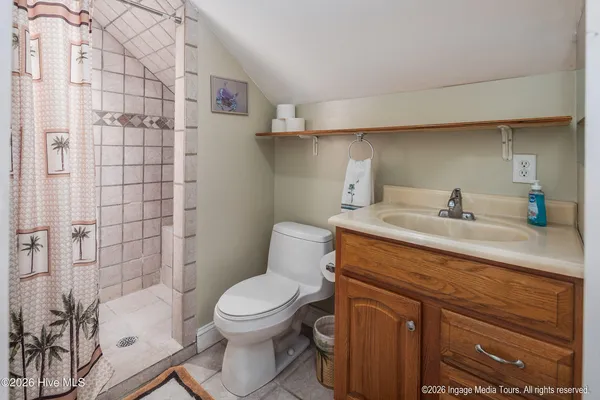 $575,000 | 109 Deep Creek Road, Chocowinity, NC 27817