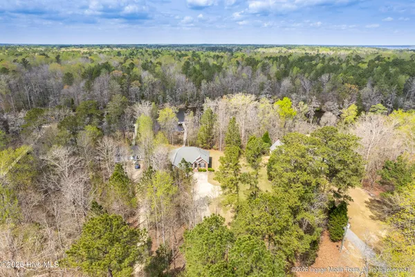 $575,000 | 109 Deep Creek Road, Chocowinity, NC 27817