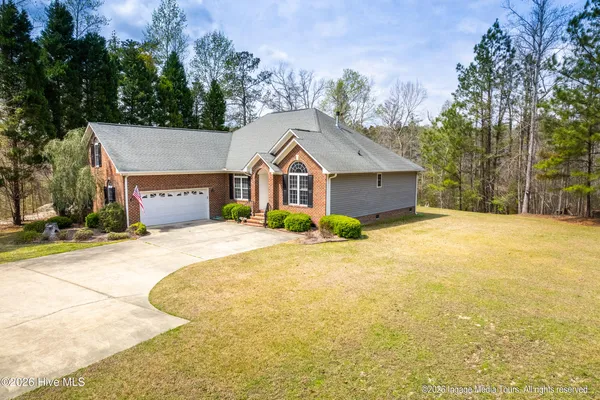 $575,000 | 109 Deep Creek Road, Chocowinity, NC 27817