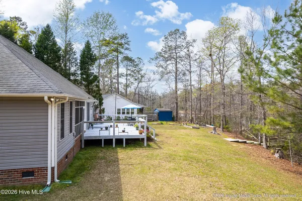 $575,000 | 109 Deep Creek Road, Chocowinity, NC 27817