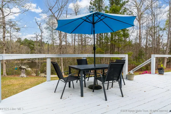 $575,000 | 109 Deep Creek Road, Chocowinity, NC 27817