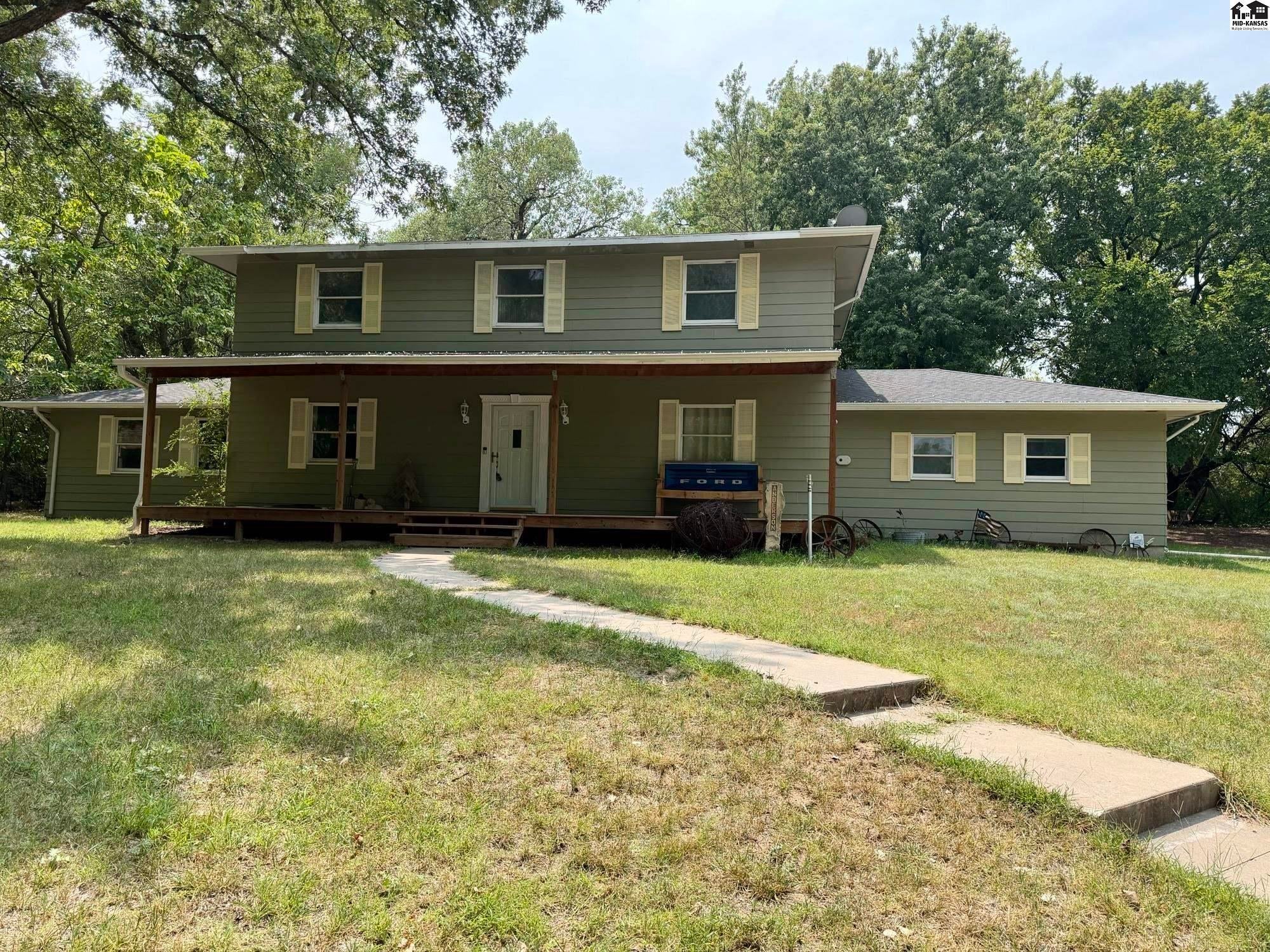 7017 Valley Road Hutchinson, KS 67502 - Photo 1 of 41 Gallery Image 1