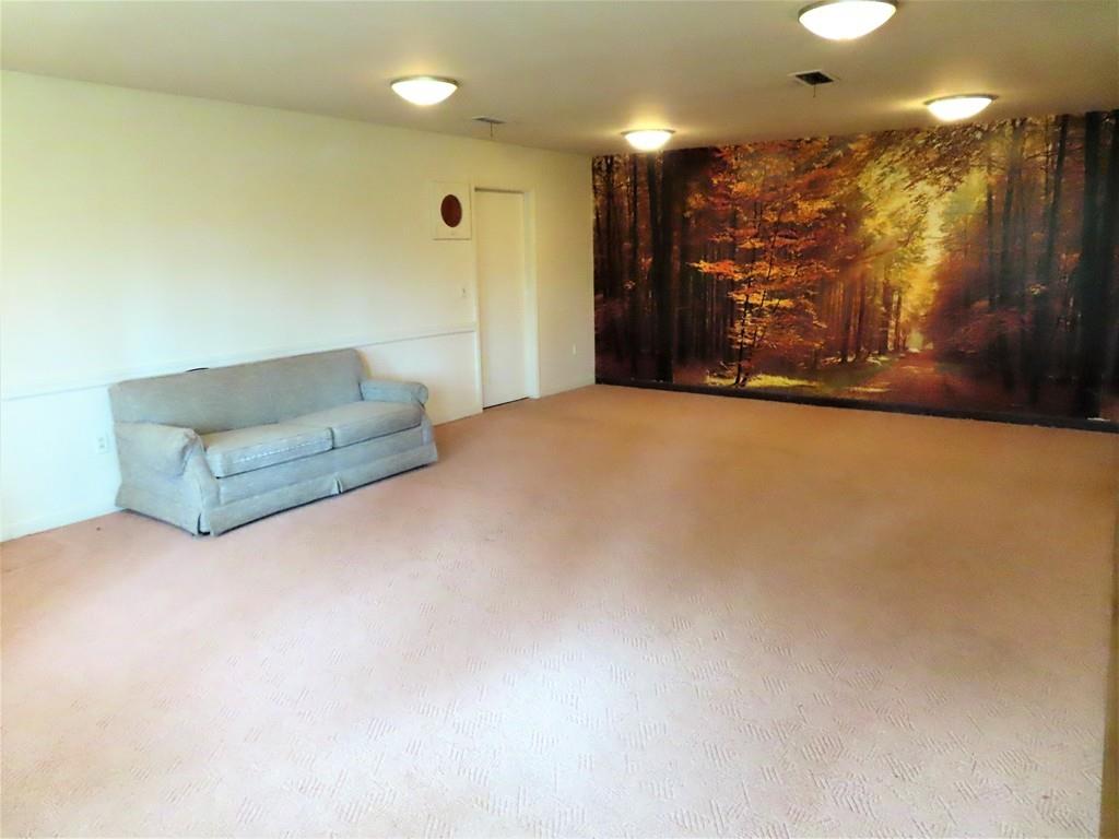 16 Oak Hill Road Worcester, MA 01609 - Photo 35 of 40 Gallery Image 35