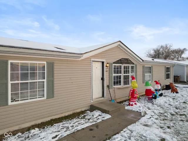 $179,900 | 4687 Breckenridge Drive, Columbus, IN 47203