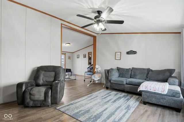 $179,900 | 4687 Breckenridge Drive, Columbus, IN 47203