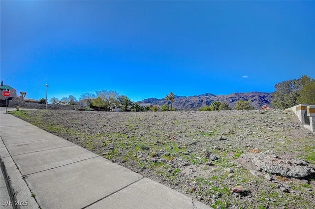$450,000 | 105 Red Rock Road, Boulder City, NV 89005