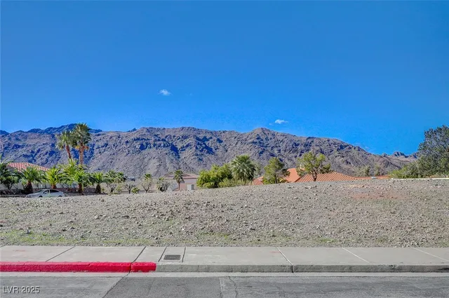 $450,000 | 105 Red Rock Road, Boulder City, NV 89005