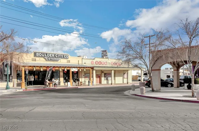 $450,000 | 105 Red Rock Road, Boulder City, NV 89005