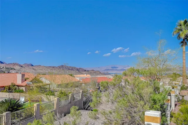 $450,000 | 105 Red Rock Road, Boulder City, NV 89005