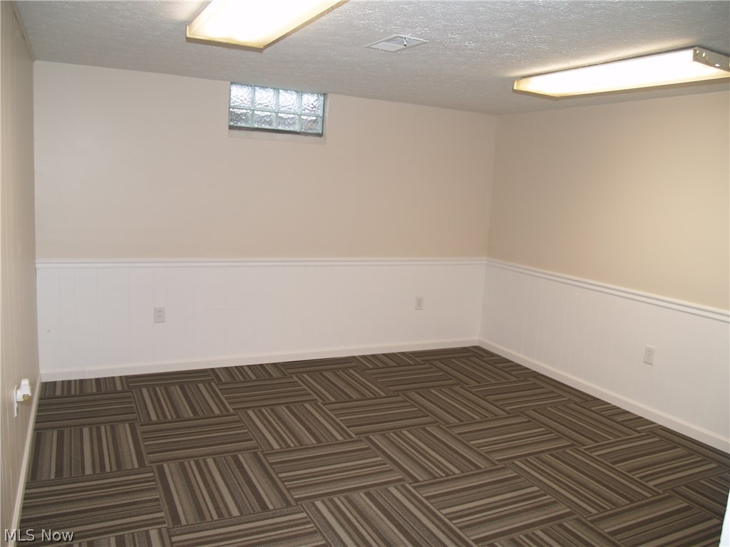 5587 Pepperidge Road Clinton, OH 44216 - Photo 12 of 18 Office / potential 4th bedroom / Craft or Playroom