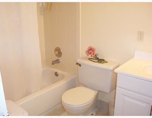 818 Southwest 9th St Circle, Unit 102 Boca Raton, FL 33486 - Photo 10 of 16 Additional Photo