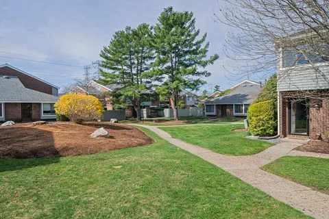 $399,900 | 45 Meadowood Drive, Unit 45, Stoughton, MA 02072