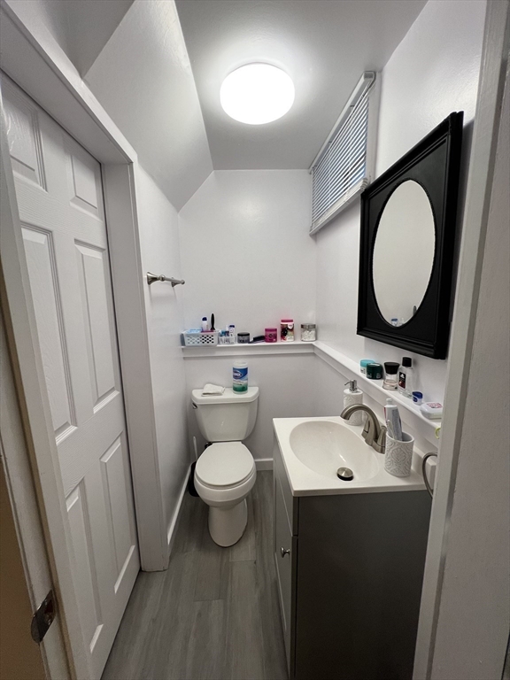 37 Chesterfield Avenue Springfield, MA 01118 - Photo 18 of 36