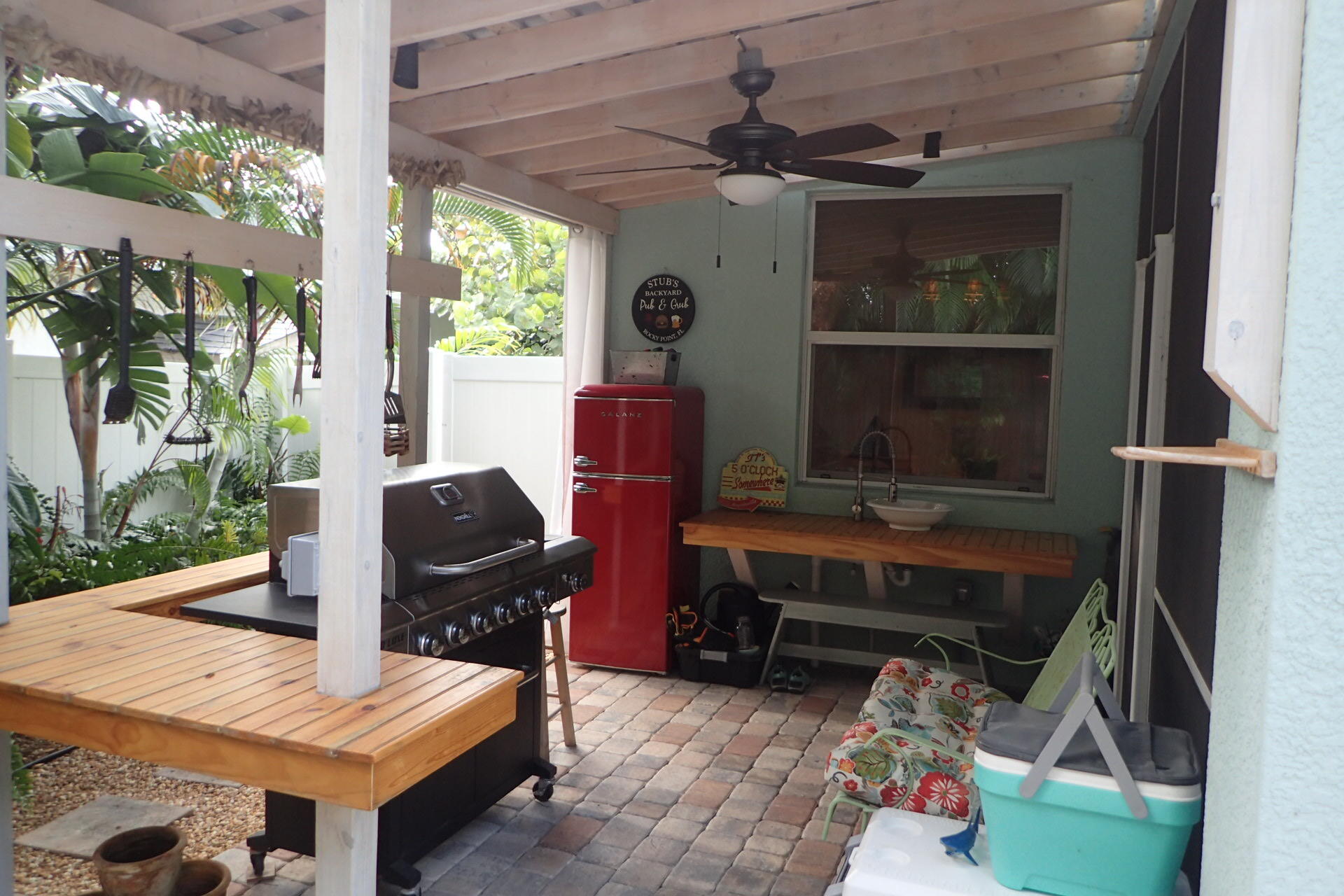 5138 Southeast Major Way Stuart, FL 34997 - Photo 14 of 29 Summer Kitchen