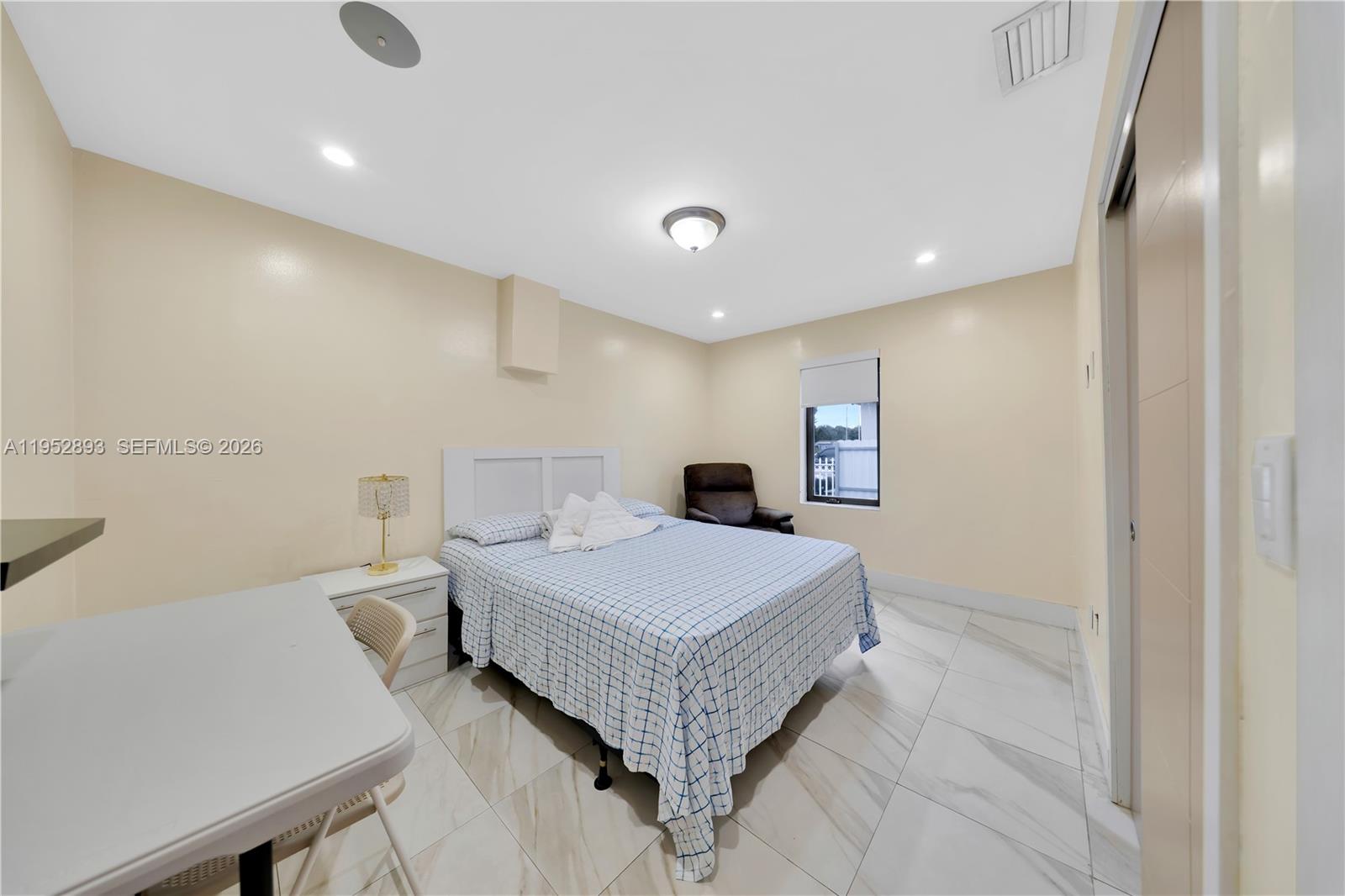 458 East 20th Street Hialeah, FL 33013 - Photo 15 of 54 Photo 15