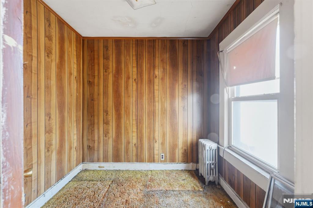 1024 Julia Street Elizabeth, NJ 07201 - Photo 6 of 30
