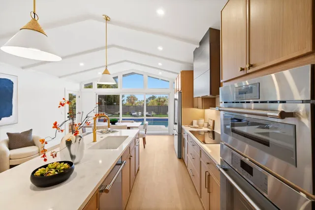 $2,790,000 | 328 South Ashton Avenue, Millbrae, CA 94030