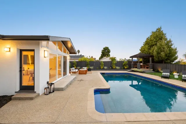 $2,790,000 | 328 South Ashton Avenue, Millbrae, CA 94030