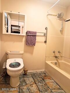 2405 Birchfield Road Yakima, WA 98901 - Photo 12 of 16 main bath