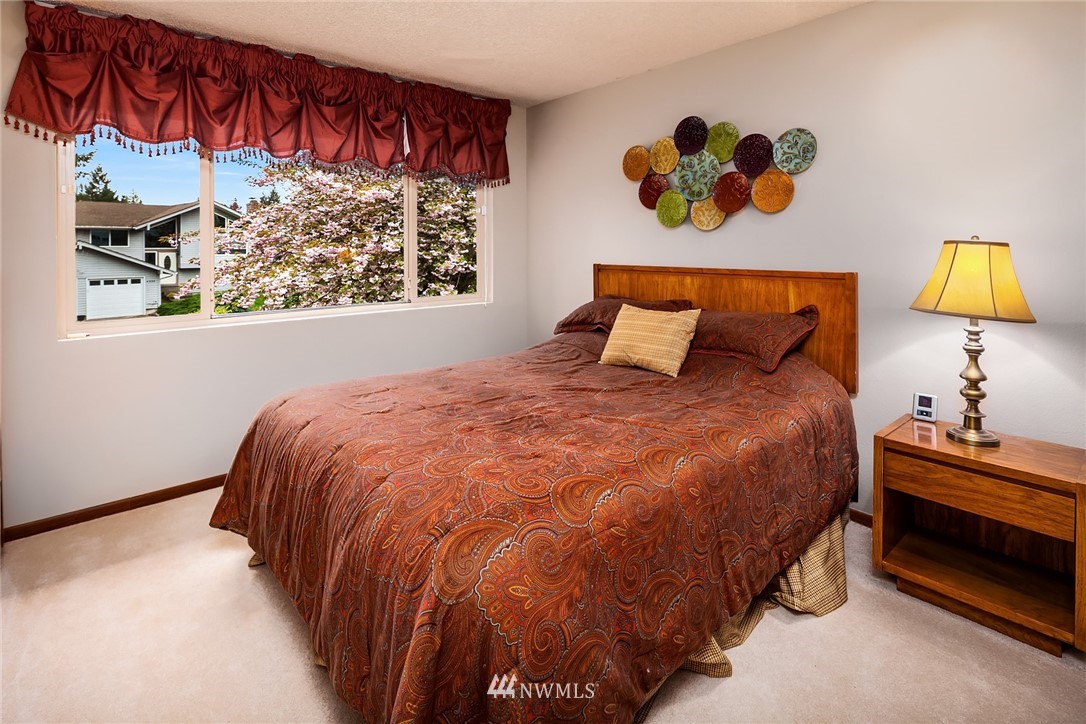 4342 Northeast 22nd Court Renton, WA 98059 - Photo 15 of 19