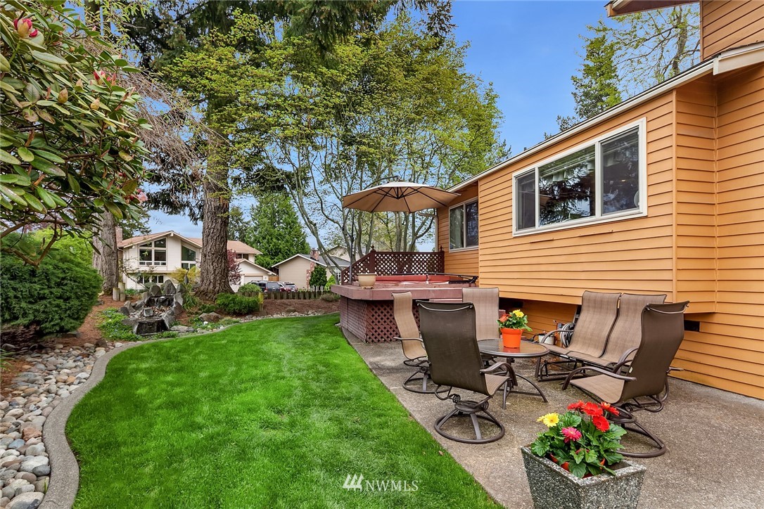 4342 Northeast 22nd Court Renton, WA 98059 - Photo 17 of 19