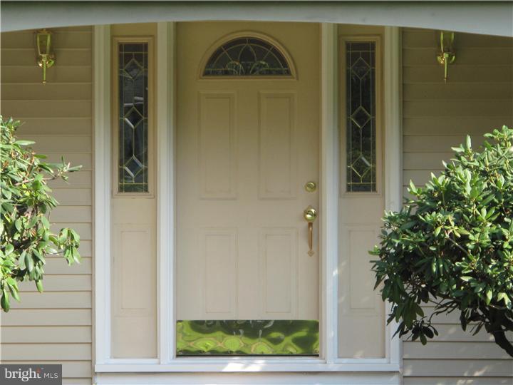 20 Countryside Drive Doylestown, PA 18901 - Photo 2 of 16 Exterior Front