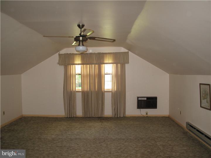 20 Countryside Drive Doylestown, PA 18901 - Photo 12 of 16 Bonus Room