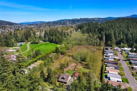 $3,000,000 | 331 Chuckanut Drive North, Bellingham, WA 98229