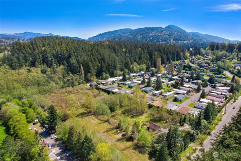 $3,000,000 | 331 Chuckanut Drive North, Bellingham, WA 98229