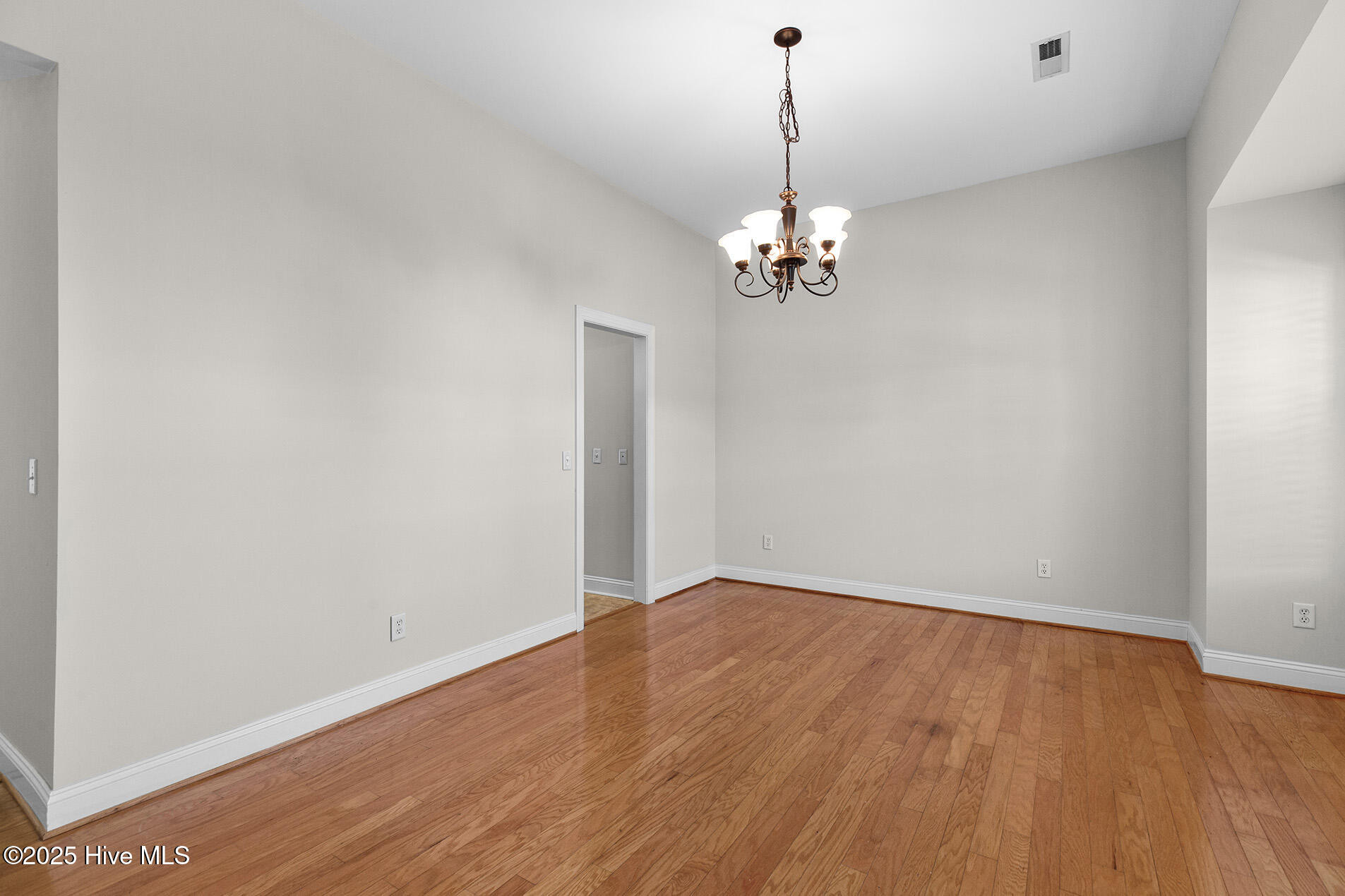4024 Rounding Bend Lane Wilmington, NC 28412 - Photo 5 of 37 RoundingBend4024-3DRShaneL33A0108-CR2