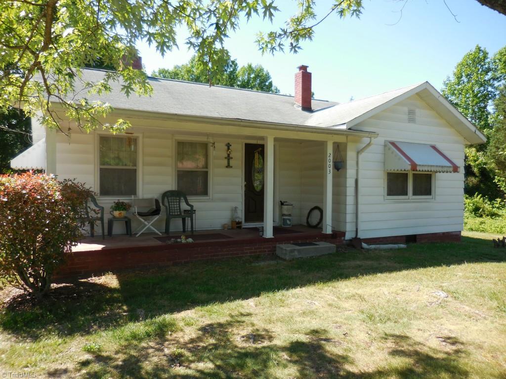 2003 Hickswood Road High Point, NC 27265 - Photo 1 of 11