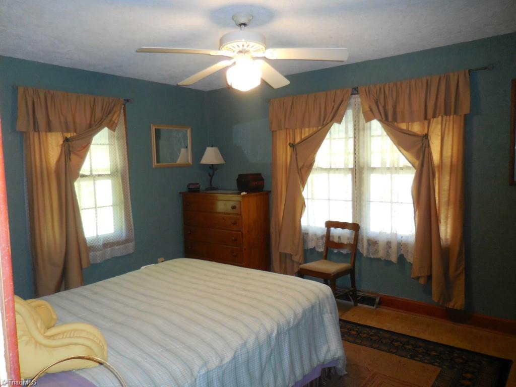 2003 Hickswood Road High Point, NC 27265 - Photo 11 of 11