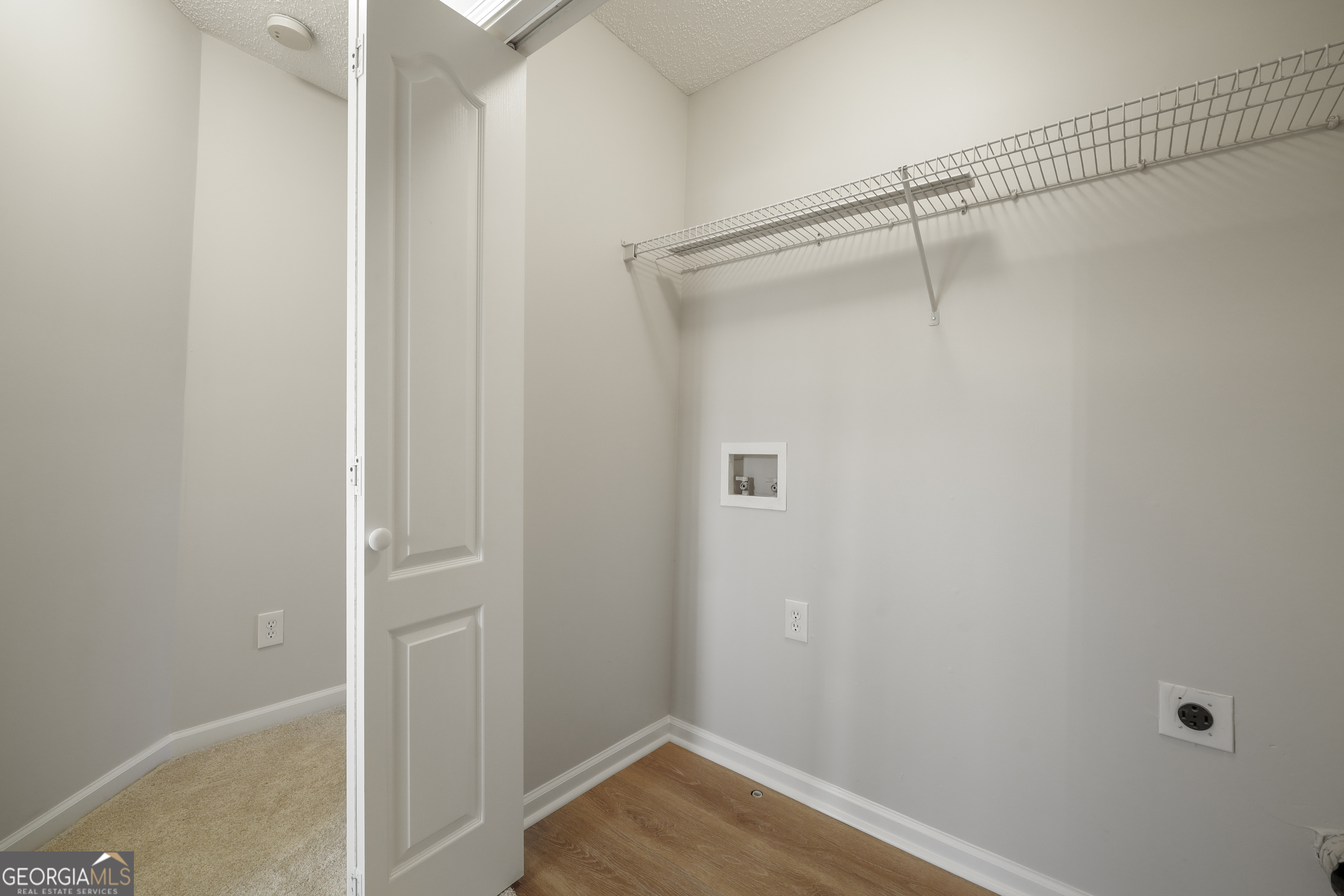 1442 Box Circle Winder, GA 30680 - Photo 9 of 25 a view of small space