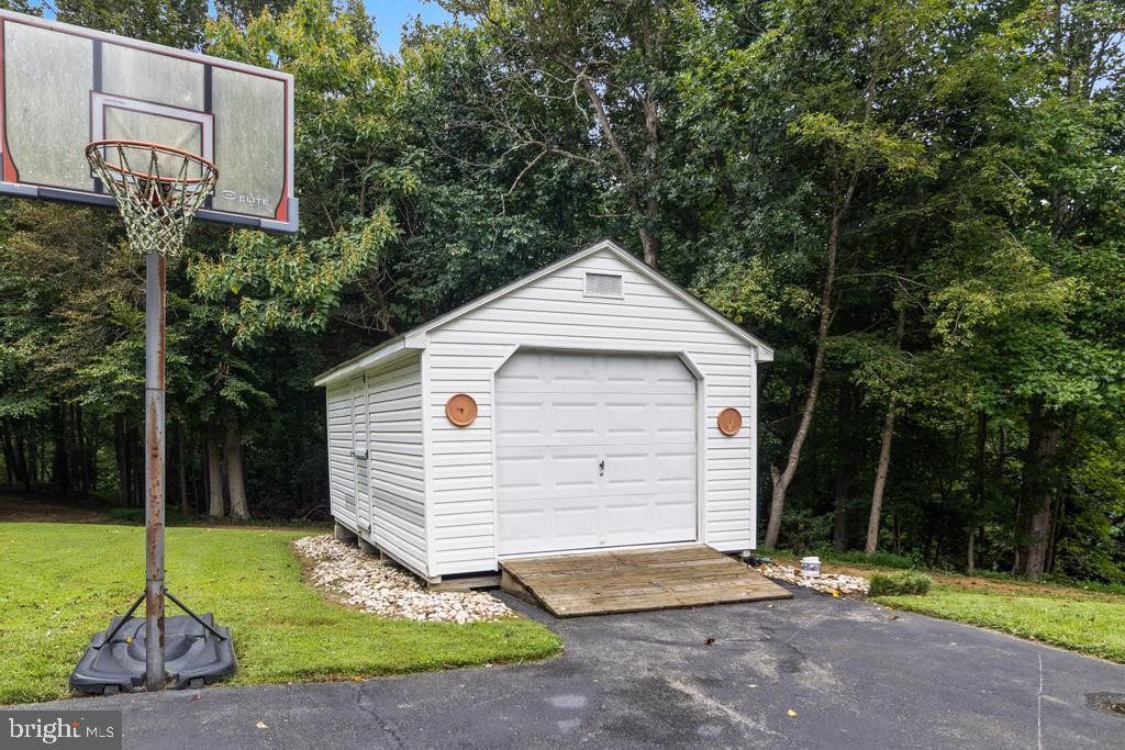 140 Morgans Ridge Road La Plata, MD 20646 - Photo 46 of 72 Run in shed