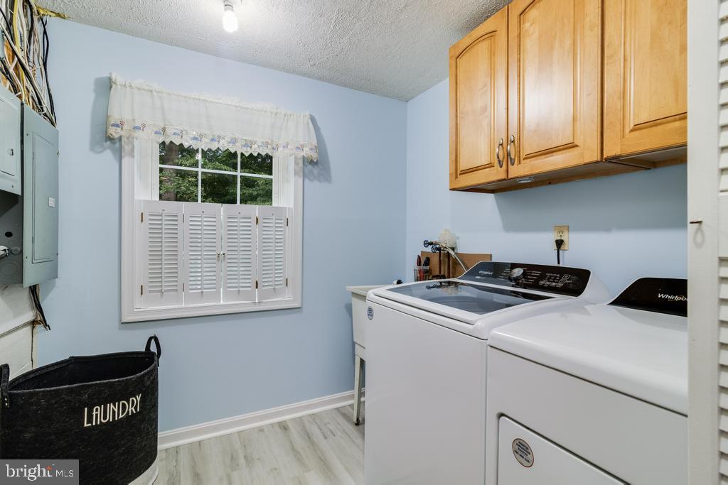 140 Morgans Ridge Road La Plata, MD 20646 - Photo 66 of 72 Lower level laundry & utility room