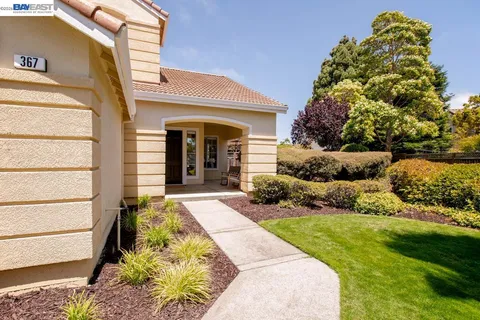$2,095,000 | 367 Creedon Circle, Alameda, CA 94502
