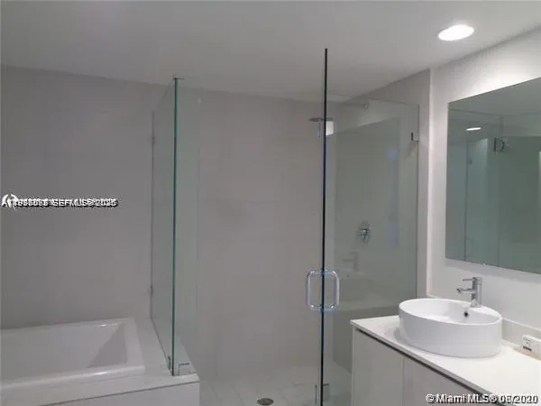 $4,700 | 2600 East Hallandale Beach Boulevard, Unit T301, Hallandale Beach, FL 33009