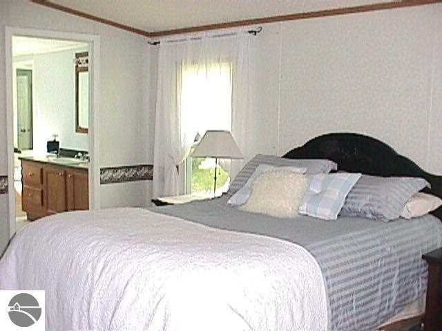 4485 Duprie Road Standish, MI 48658 - Photo 13 of 19 1780927-12.JPG