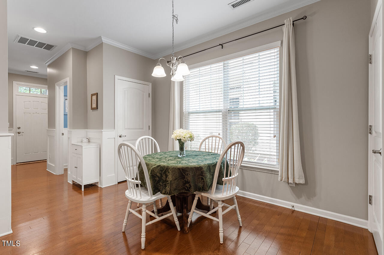 1211 Silver Beach Way Raleigh, NC 27606 - Photo 12 of 32 1211 Silver Beach Way_22