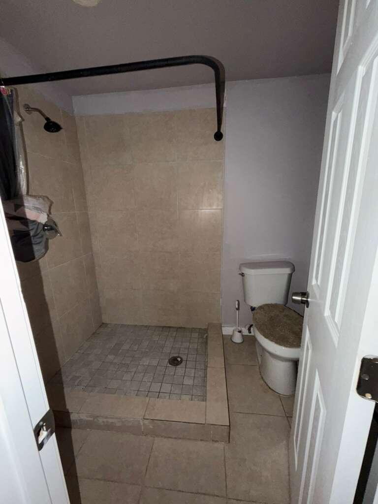 701 North 9th Street, Unit B Fort Pierce, FL 34950 - Photo 10 of 11 701 N 9 - 4