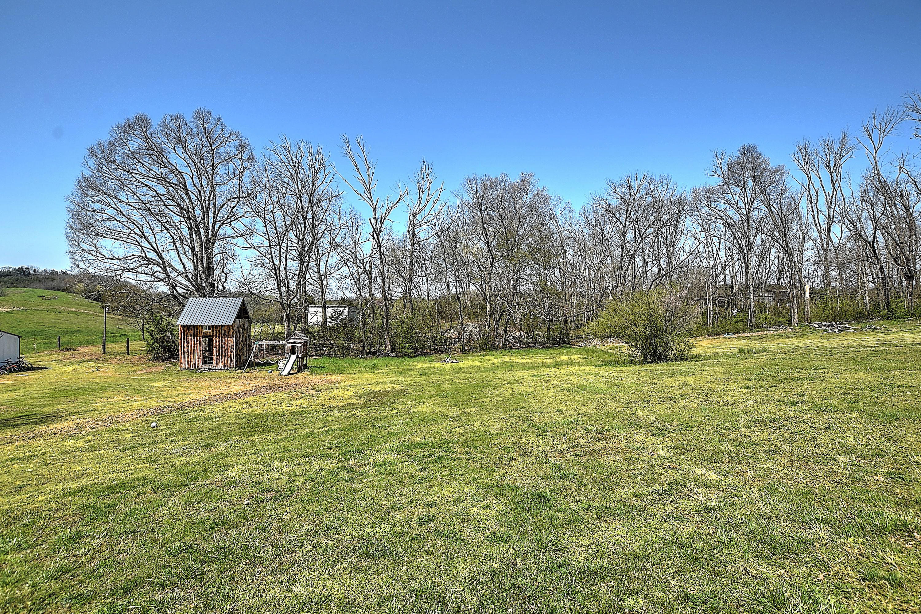 920 Sinking Springs Road Midway, TN 37809 - Photo 31 of 34 920 Sinking Springs-33