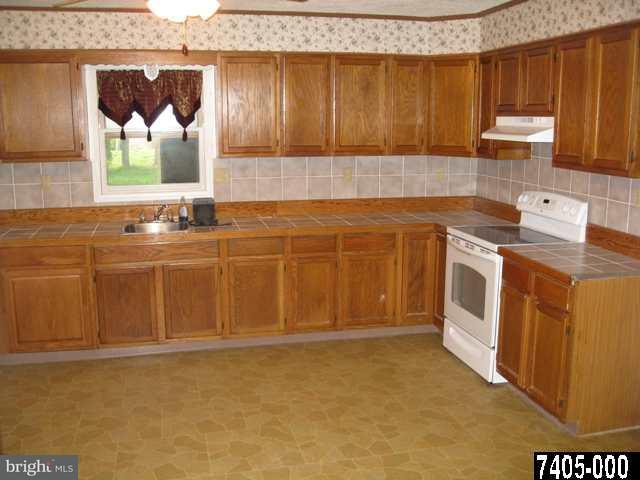 1145 Ridge Road Dillsburg, PA 17019 - Photo 4 of 6