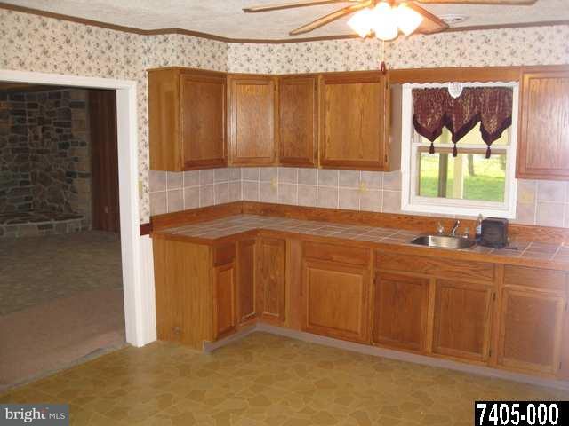1145 Ridge Road Dillsburg, PA 17019 - Photo 5 of 6